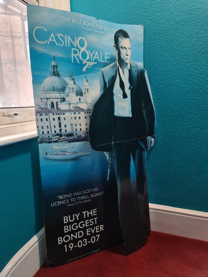 Southsea Royale Studio, James Bond, Parking, Seafront Portsmouth Esterno foto
